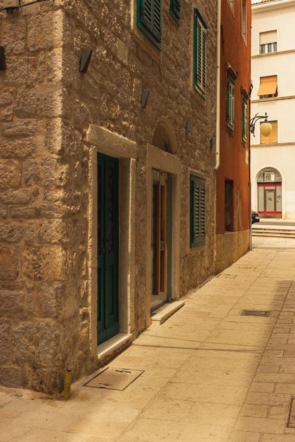 Aparthotel St. Clara Old Town Šibenik Exterior foto